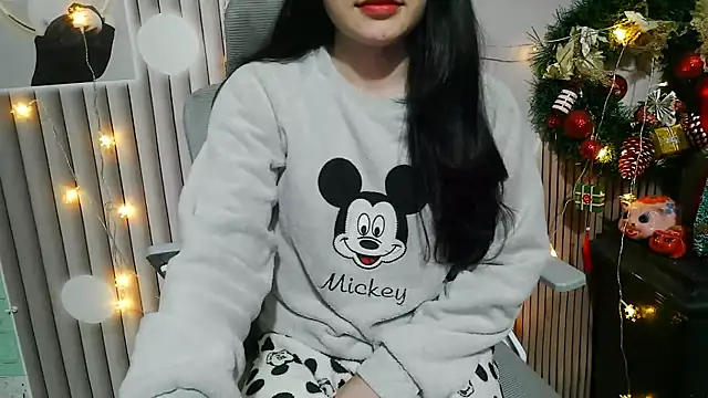 Emachiii's Live XXX Chat