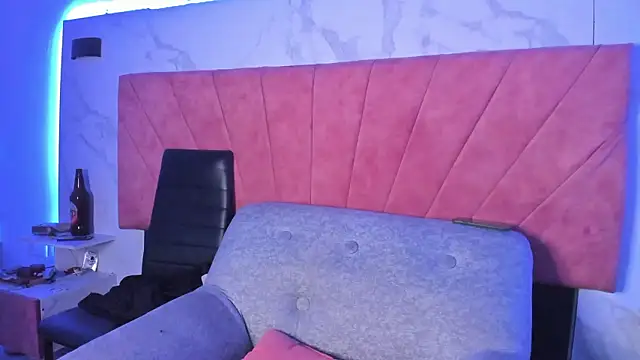 HellAndDante_ élő XXX-chatje