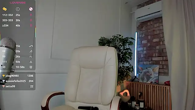 Jenny_Harrington's Live XXX Chat