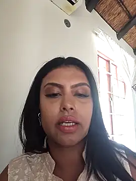 Indian_GlowingMiax live XXX chat