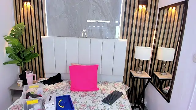 Carlotta_de_velour Live XXX Chat