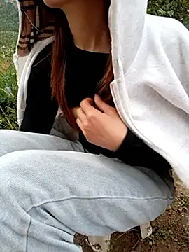 hangnga89 Live XXX-Chat