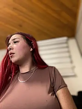 Catherine_pinkk élő XXX-chatje