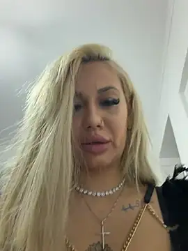 AlmaRusell Obrolan Langsung XXX