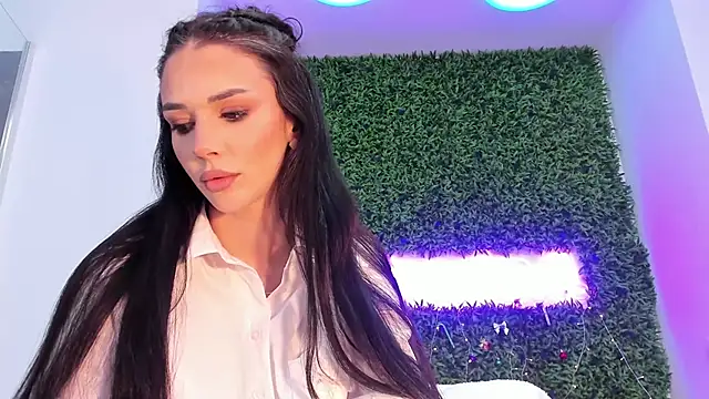 realhotfallingdevil Adlı Modelin Canlı XXX Sohbeti