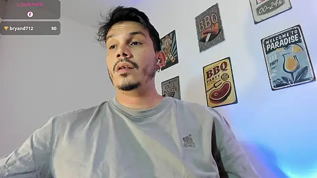 alejandro_starkのウェブカメラショー