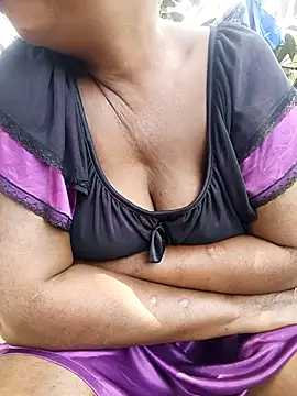 Ledi_brown's Webcam Show