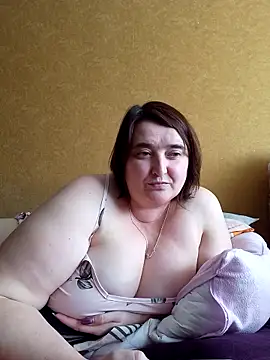 LiluHot 现场XXX聊天