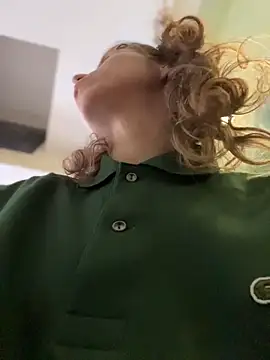 RinaMood's Live XXX Chat