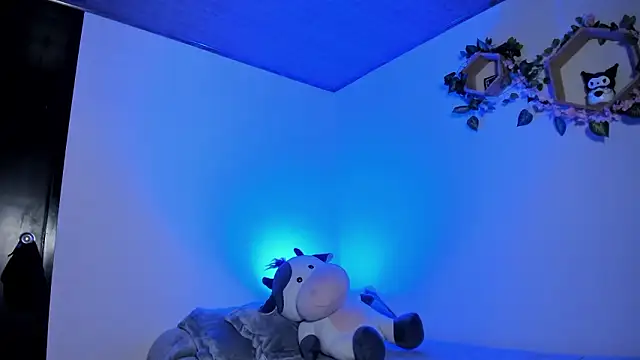 دردشة miku_st الجنسية المباشرة