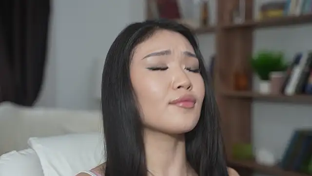 OnieCloseのライブXXXチャット