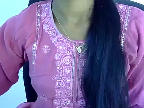 Khushi_v Chat XXX live