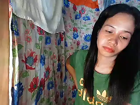 Chat XXX en directo de PinaySkinnyGirl