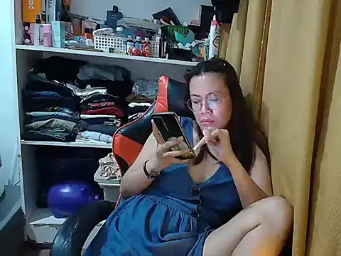 crizzybel's Live XXX Chat