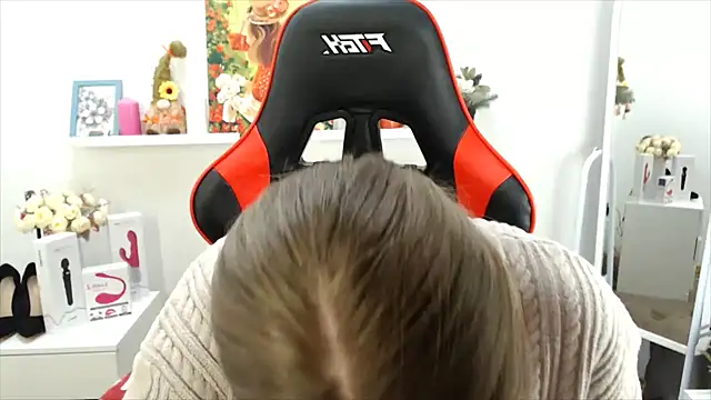 Lucky_Lana 即時 XXX 聊天