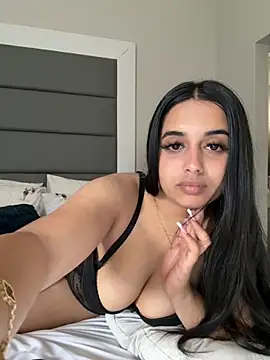 Chat XXX Live LilMisIndianx