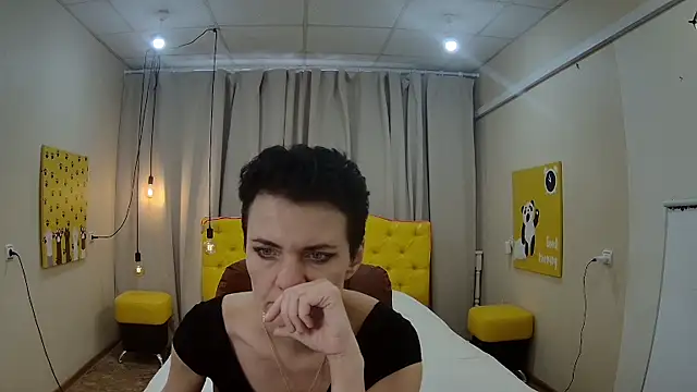 دردشة AvaSaturnian الجنسية المباشرة