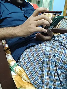 smgrtamil's Live XXX Chat