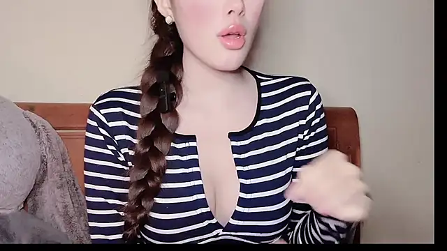 Chat XXX Live Mi-Chibi