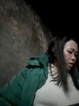 dakota-kis 即時 XXX 聊天