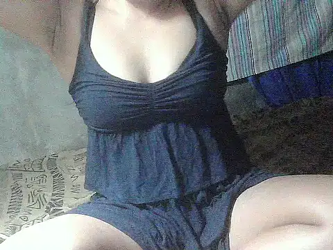 juliana_babe Show Webcam