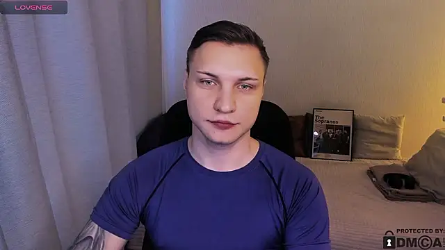 handsome_guy01: απευθείας συνομιλία ΧΧΧ