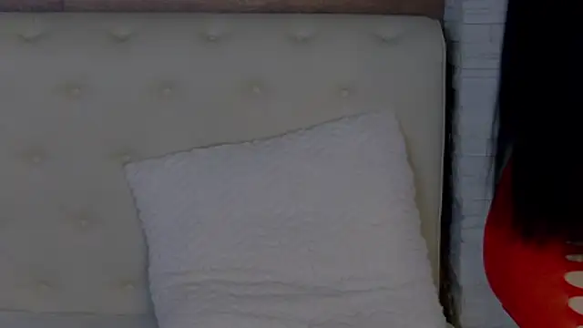 Chatroom XXX en direct de KendraNoir