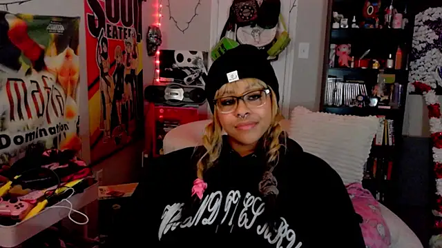 nintendhoe's Live XXX Chat