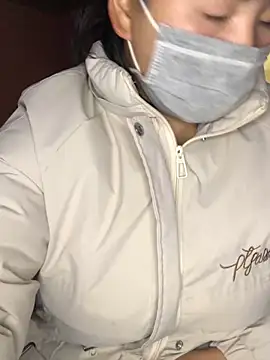 kiki-bae 在線直播表演