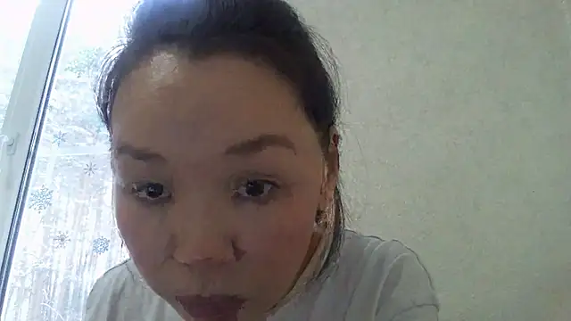 Ihaly_Cree: вебкам-шоу