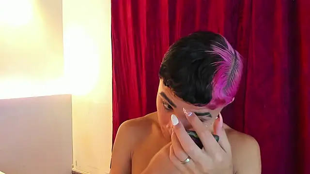 Amellia_brown2 – Naživo XXX chat