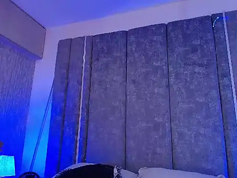 JaneeDaviss' Webcam Show