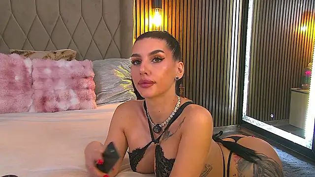 AmyBlair Adlı Modelin Canlı XXX Sohbeti