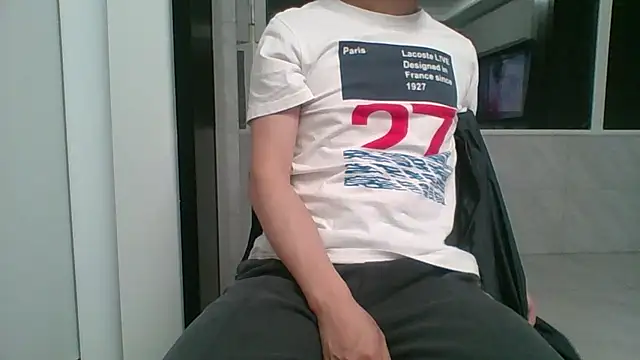 nole_china7 Adlı Modelin Canlı XXX Sohbeti