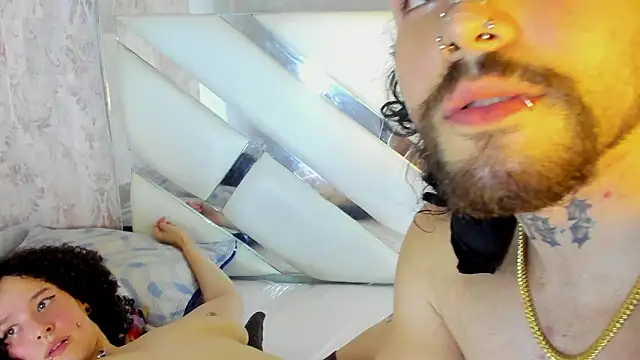 Benny_and_Mark – Naživo XXX chat