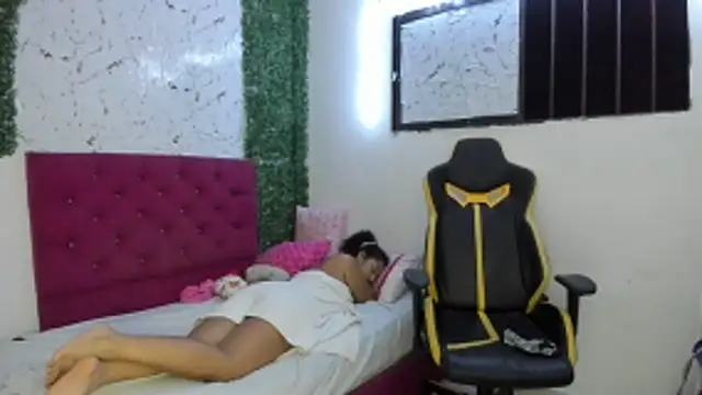 emily_stars1 웹캠 쇼