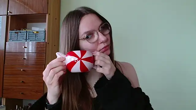 LooveELLYx: απευθείας συνομιλία ΧΧΧ