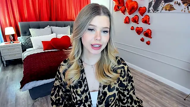 FollowLovee's Live XXX Chat