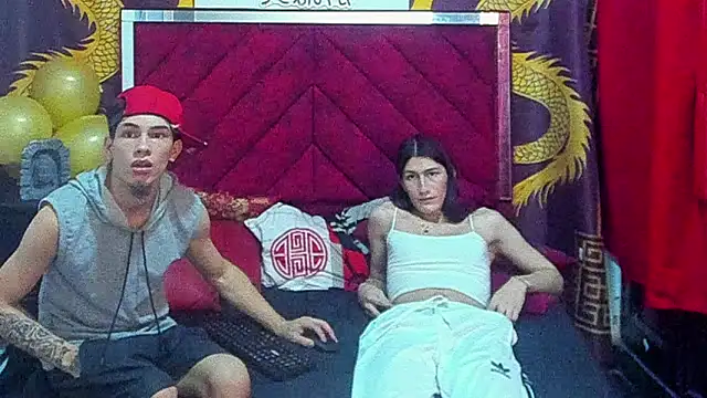 Pride_couple Adlı Modelin Canlı XXX Sohbeti