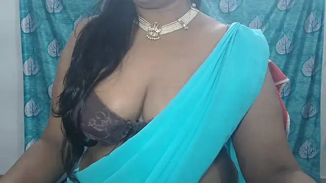 Sophia_your 即時 XXX 聊天