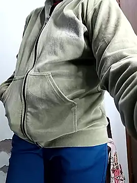 PUNAM456 即時 XXX 聊天