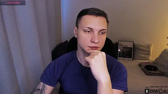 handsome_guy01: απευθείας συνομιλία ΧΧΧ