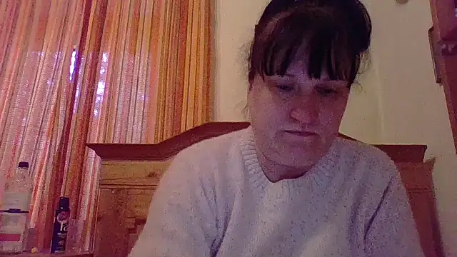 Webkamerová show _squirty_cum_lady_