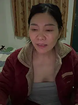 xiiuuff18: онлайн-секс-чат