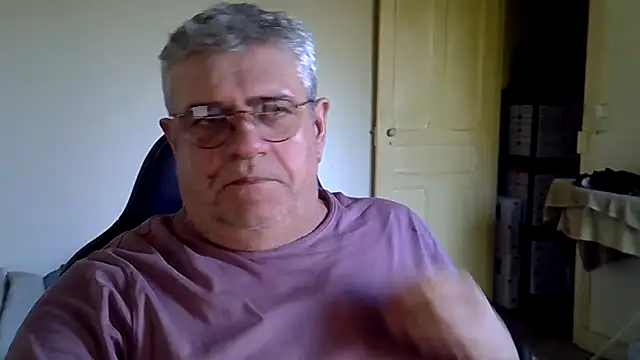 _hippo_: απευθείας συνομιλία ΧΧΧ