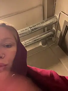 Živý XXX chat soy_Mira