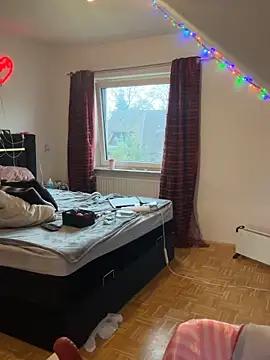 Fiebie_liciosのライブXXXチャット