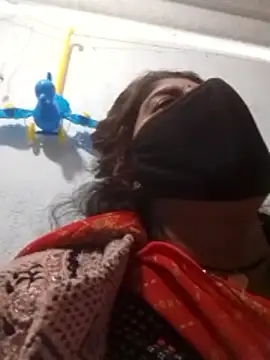 Aaisha_01 在線直播表演