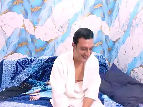 kinkyzara694u Webcam Show