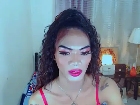 yoursexyasiantsxx 现场XXX聊天